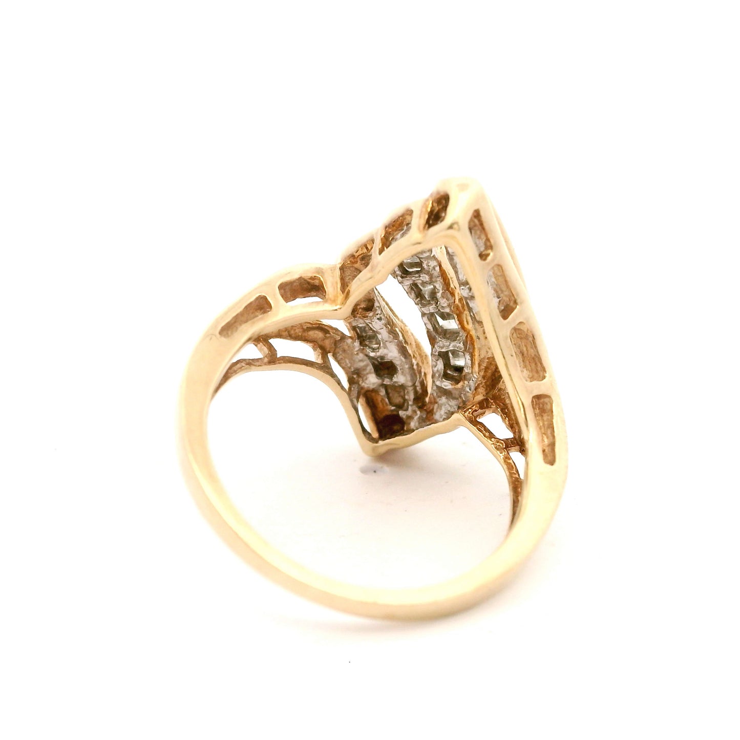 Save Me From the Fate Of Ring Size 5 1133134
