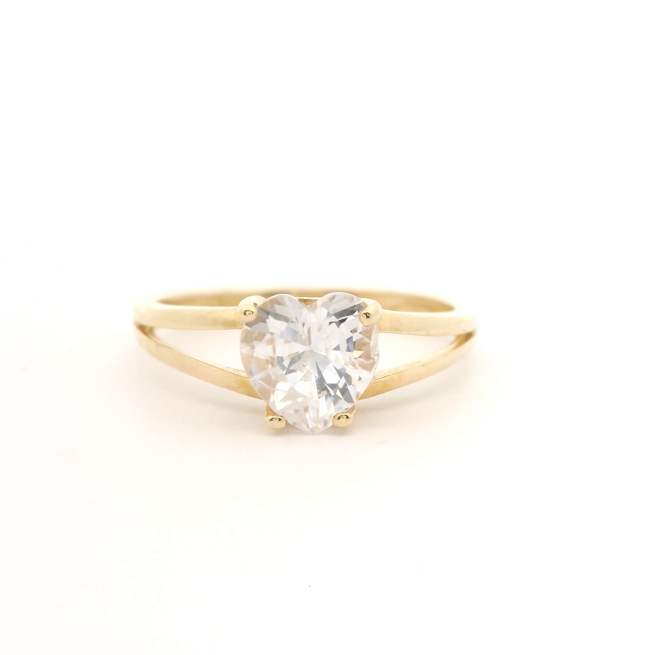 Clear Heart Ring Size 6.5 0529122