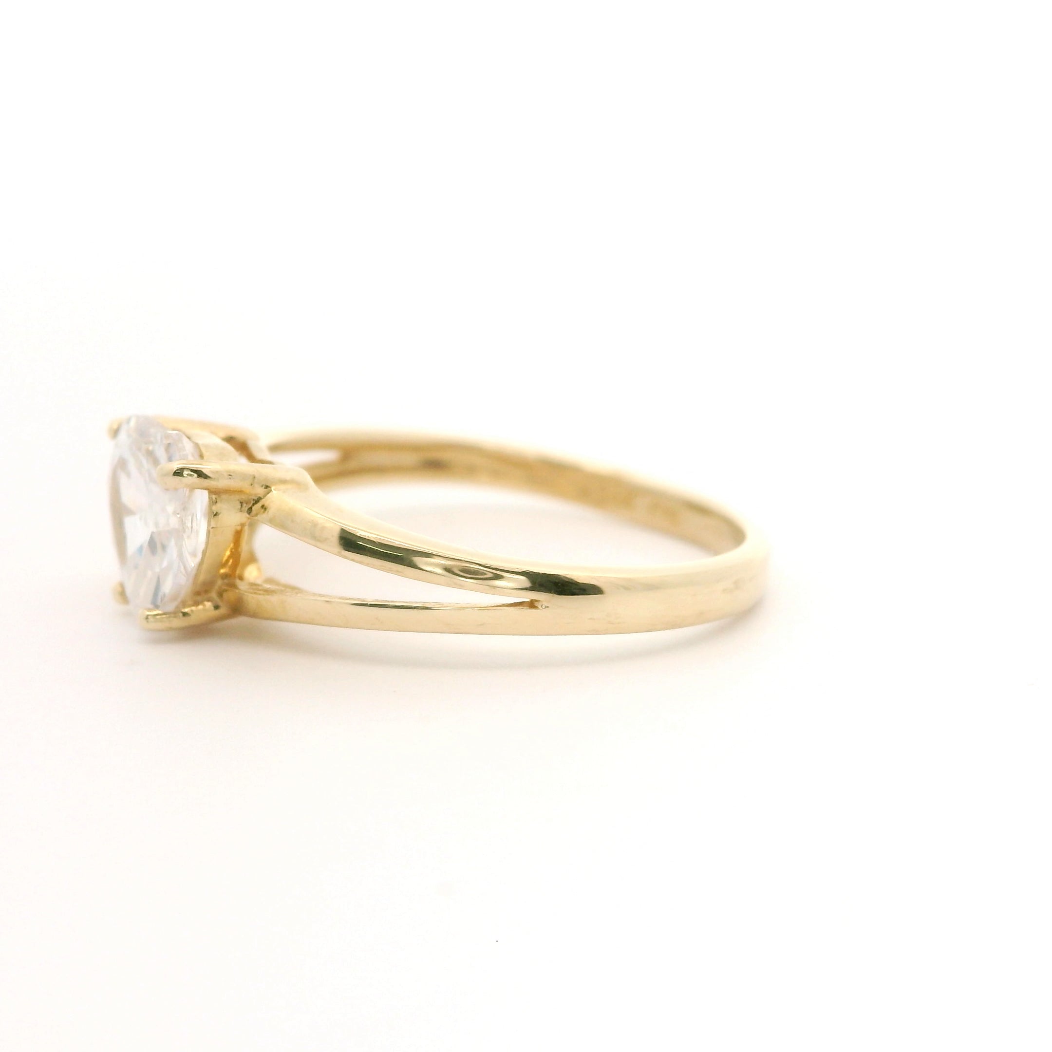 Clear Heart Ring Size 6.5 0529122