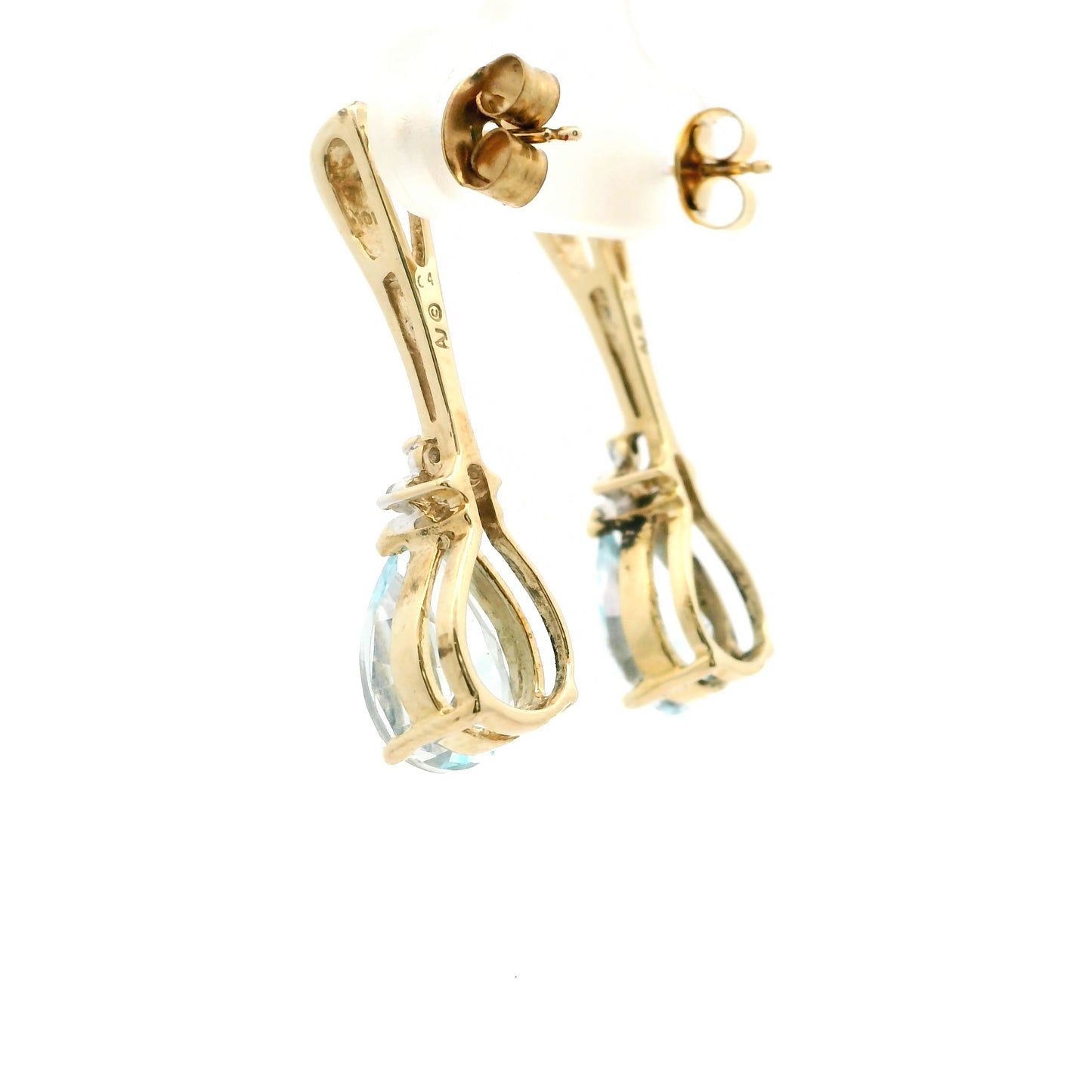 Lost in Your Eyes Dangle Earrings 0631408