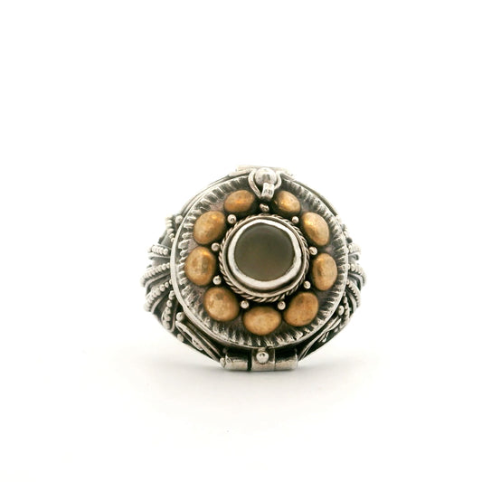 Secret Vault Ring Size 8.5 0632606