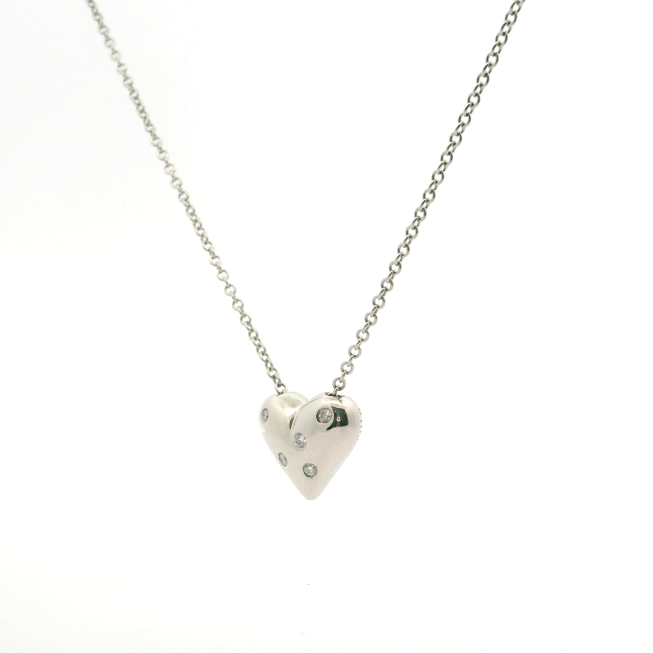 My Groovy Heart Necklace 0830814-19