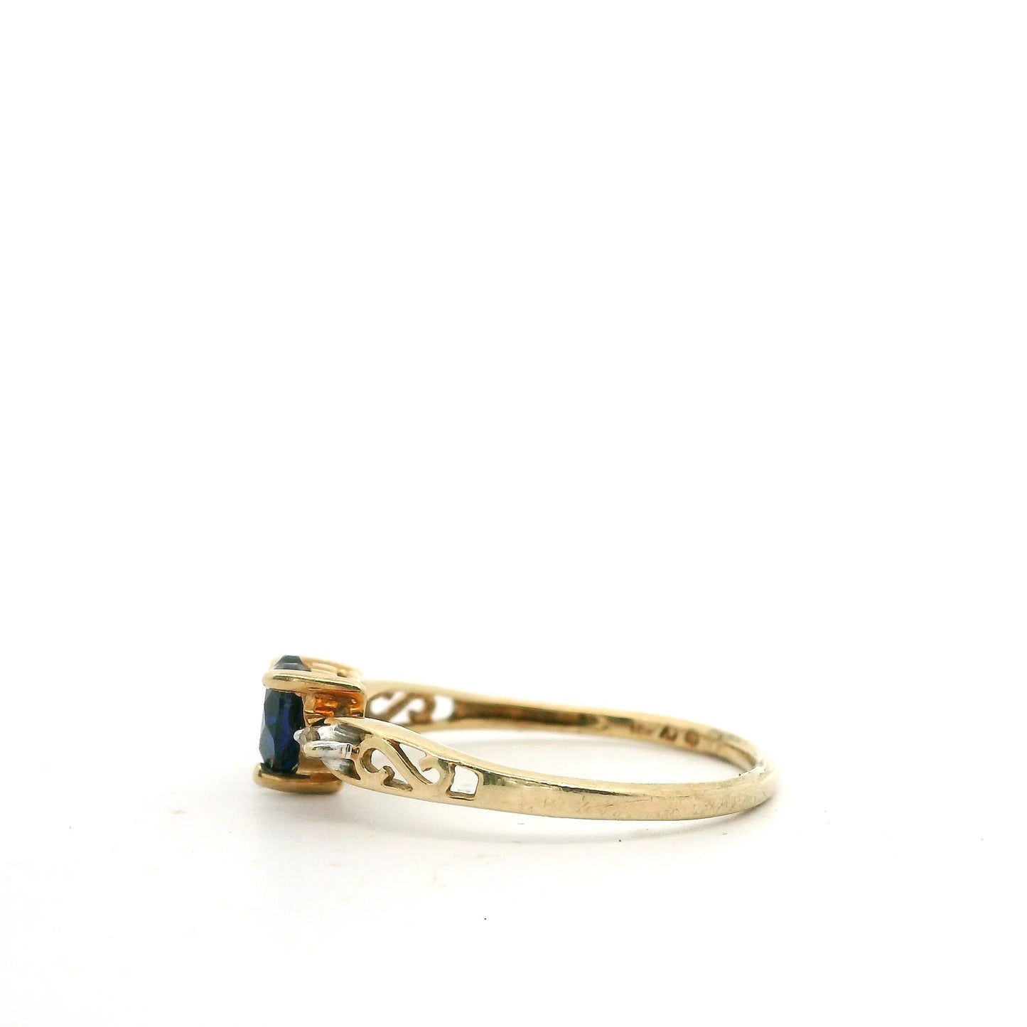 Royal Blue Kisses Ring Size 7 0831659
