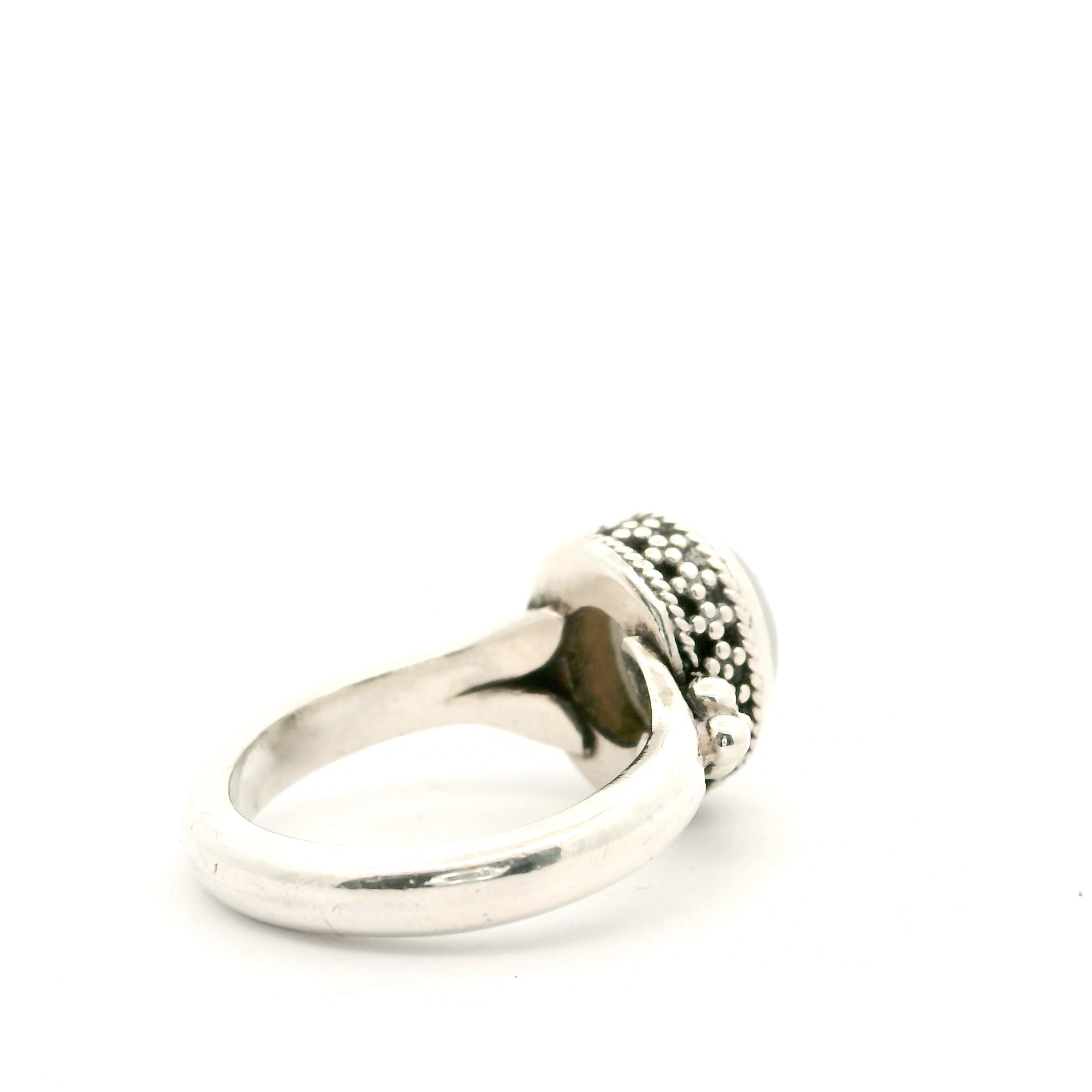 White Seafoam Ring Size 6 0833344