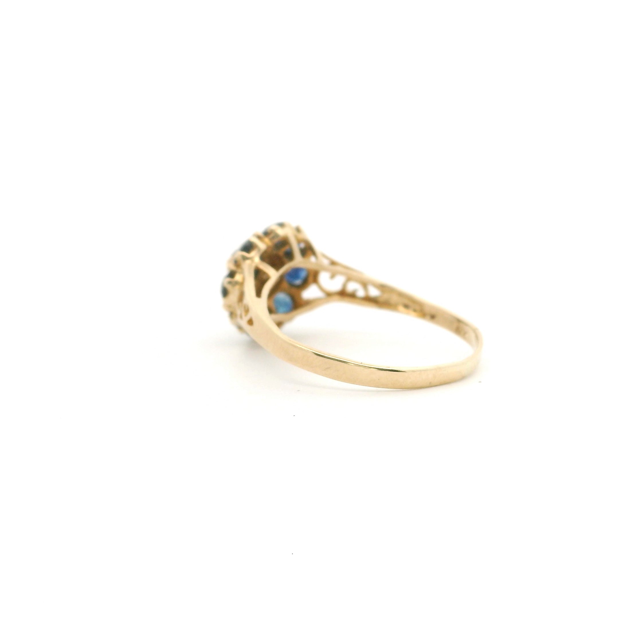 Sapphire Flower Ring Size 4 1024998
