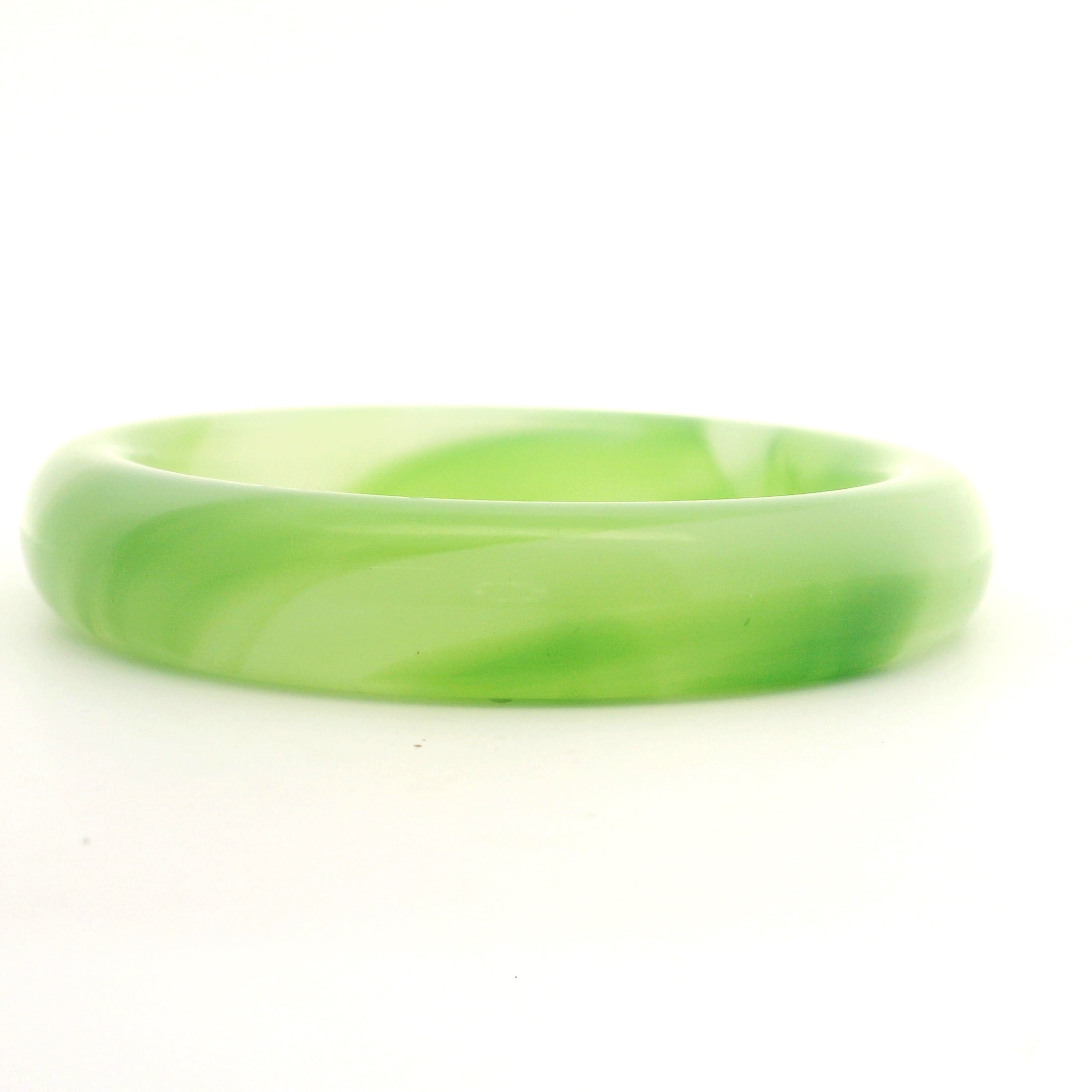 Classic Jade Bangle 1220397