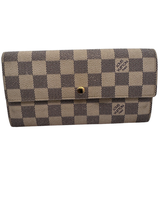 Louis Vuitton Sarah Wallet in Damier Azur (2)