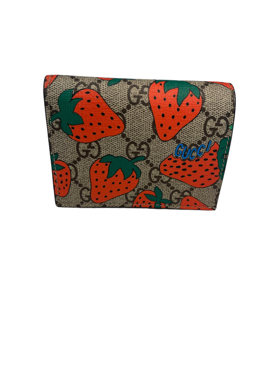 Gucci -  GG Card Case with Strawberry Print 1402826
