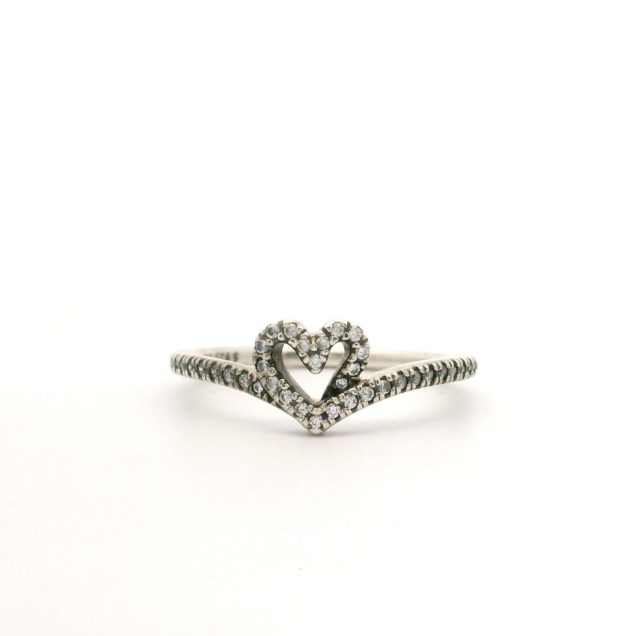 Sparkly Heart Ring Size 8 1504284