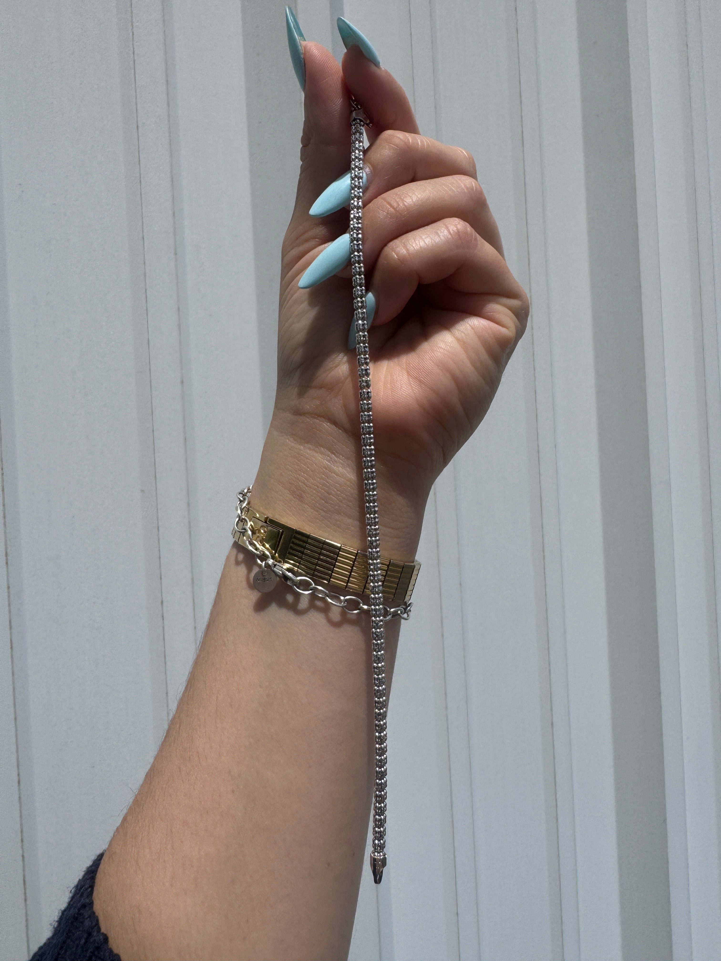 White Popcorn Bracelet 1132084
