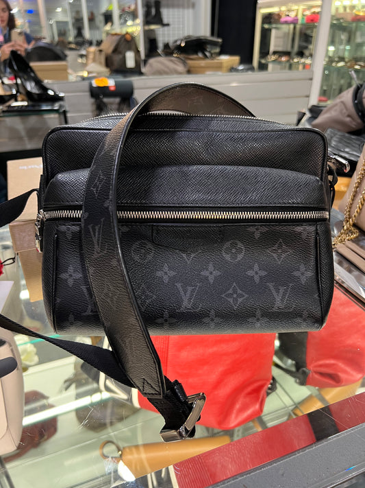 Louis Vuitton - Messenger Bag Monogram Eclipse