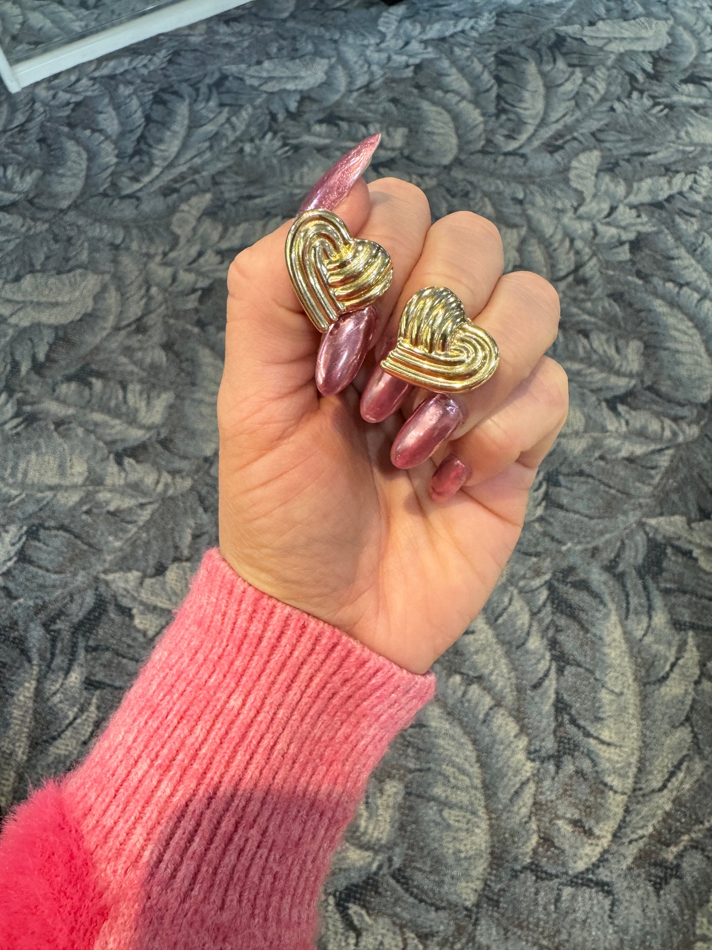 Groovy Lover Heart Earrings 0635050