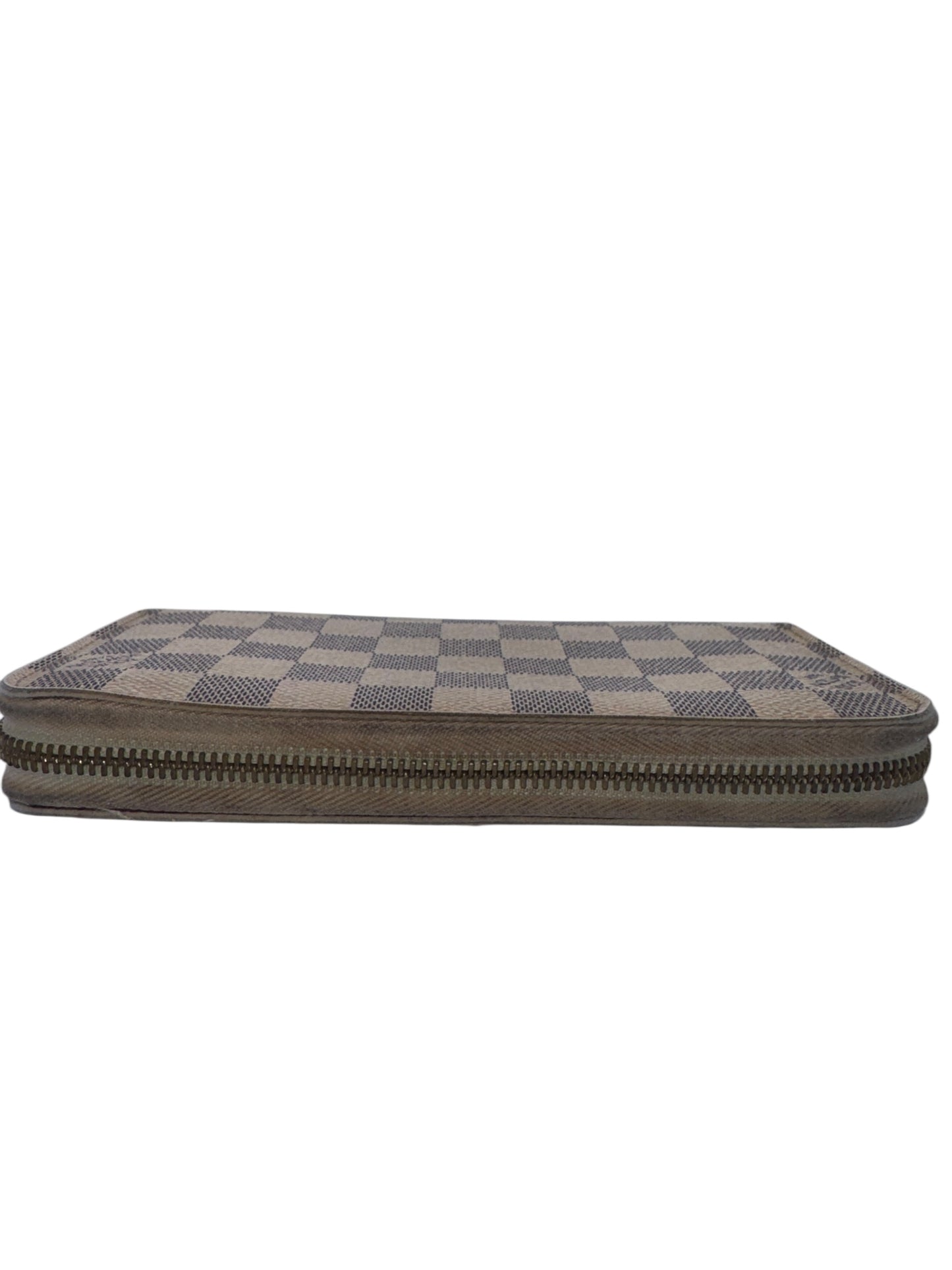Authentic Louis Vuitton Zippy Wallet