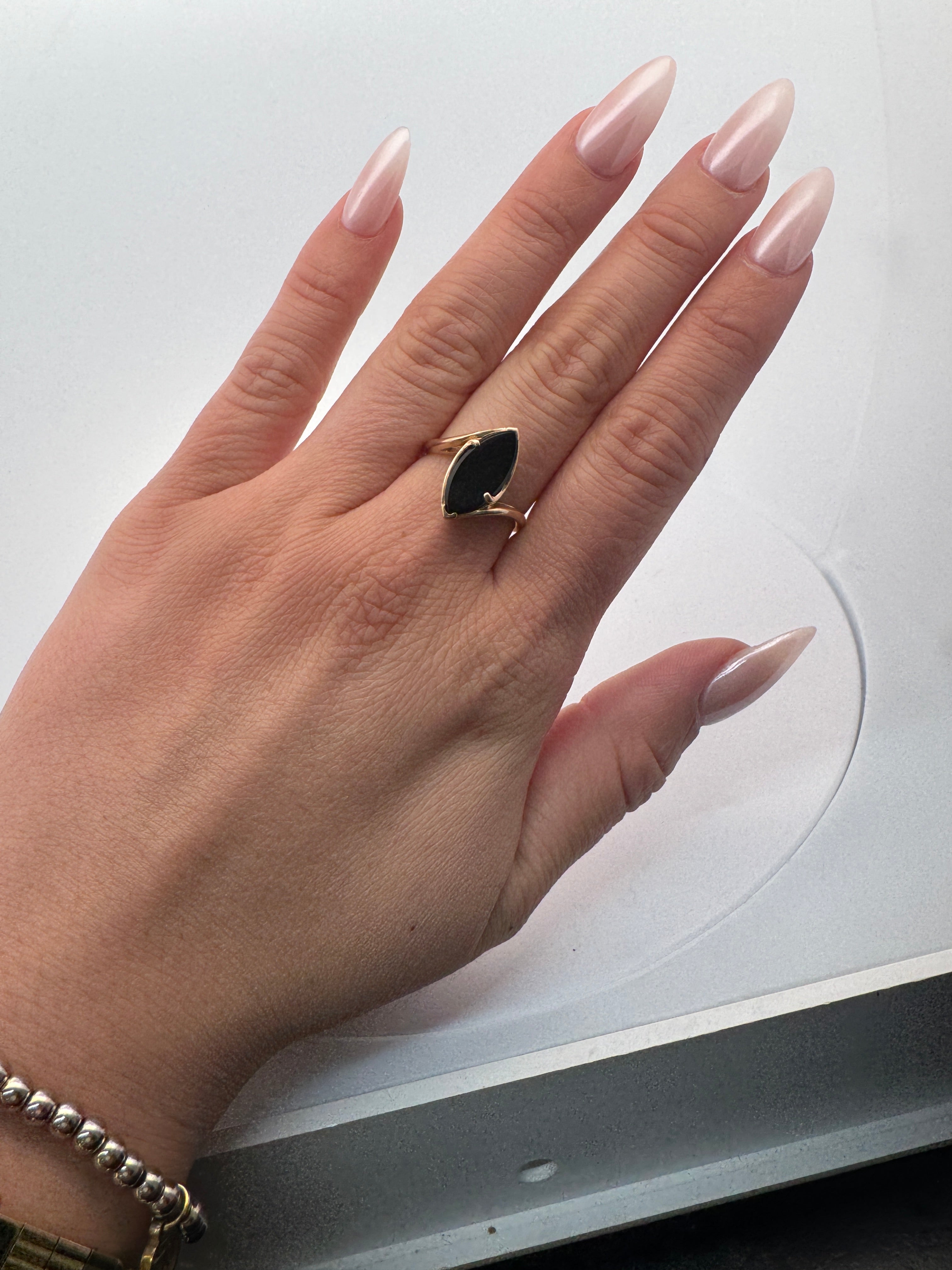 Black Vortex Ring Size 7 0833642