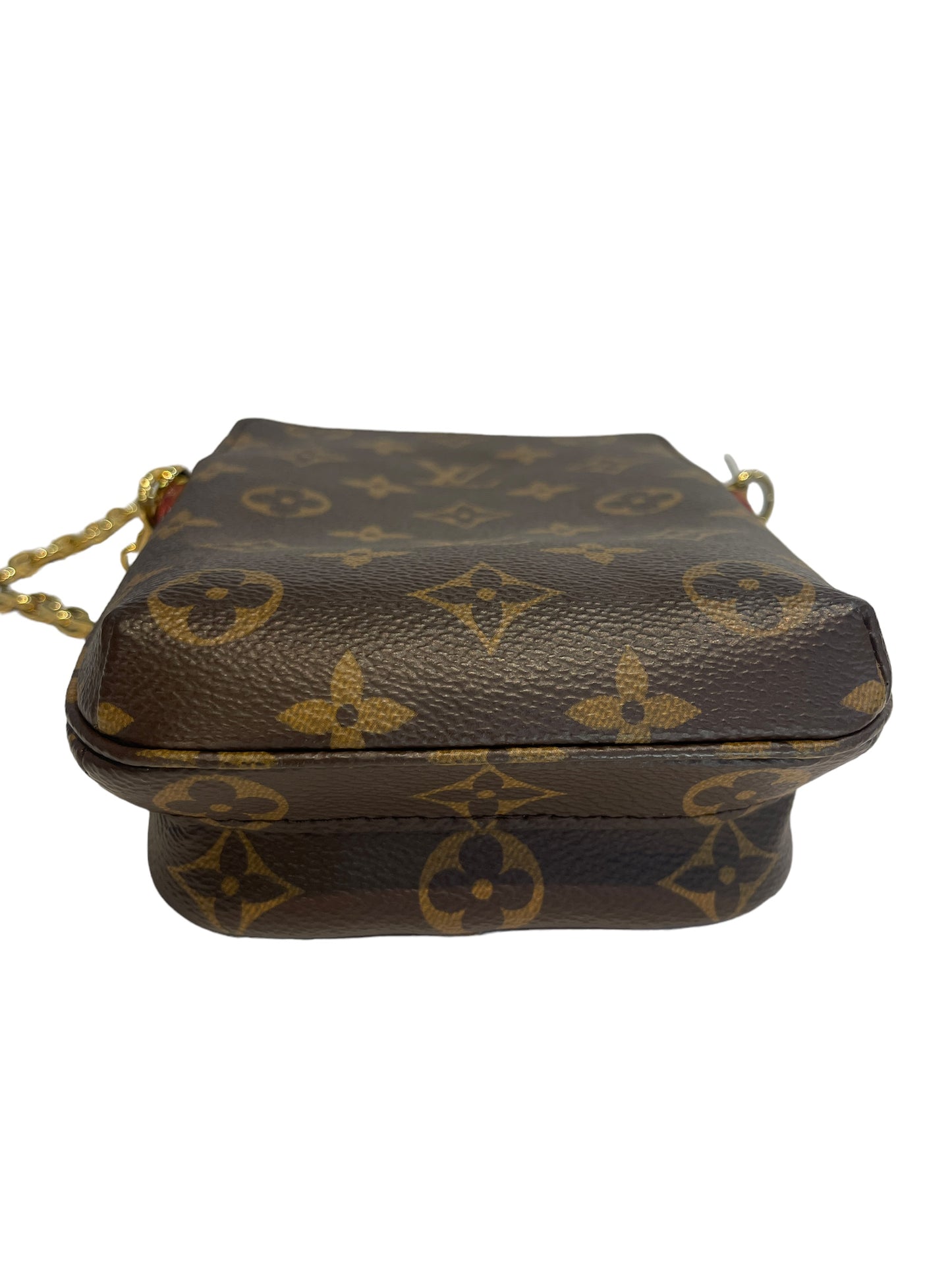 Louis Vuitton - Utility Phone Sleeve Bag in Monogram 1402464