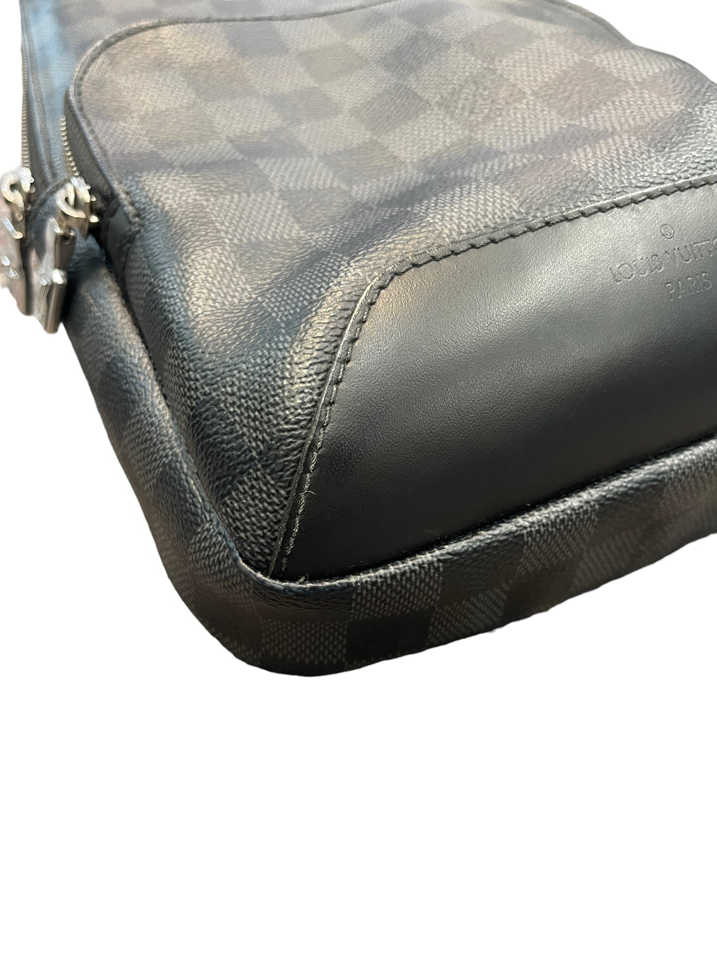 Louis Vuitton - Sling Bag in Damier Graphite 1401793