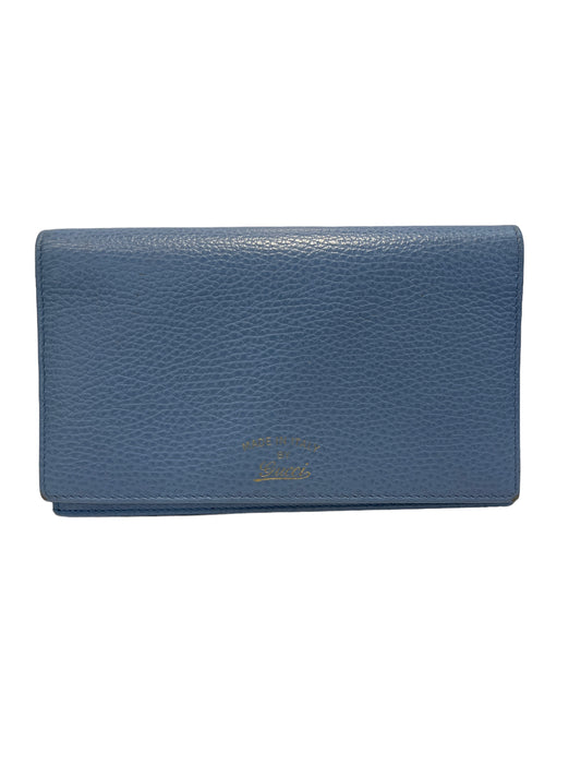 Gucci - Continental Wallet on Chain in Light Blue 1402827