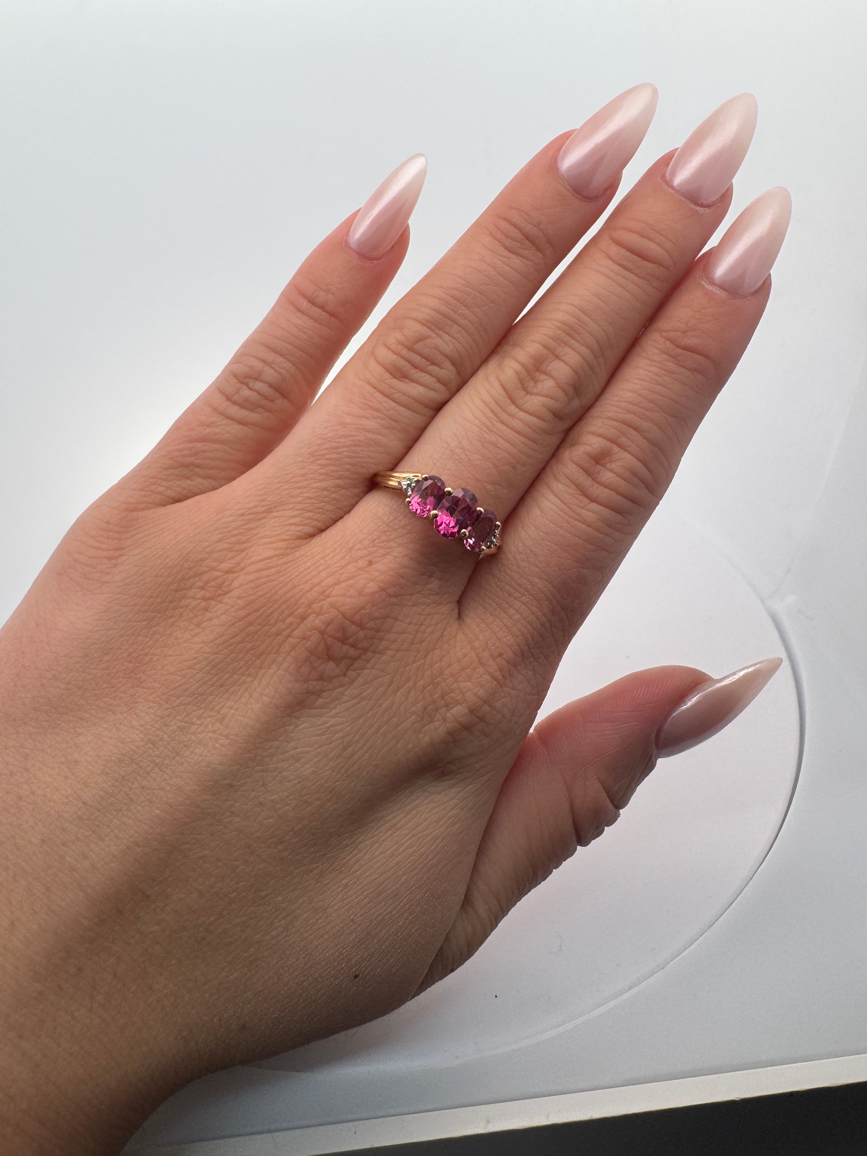 Pumptini Triple Pink Ring Size 7 0832617