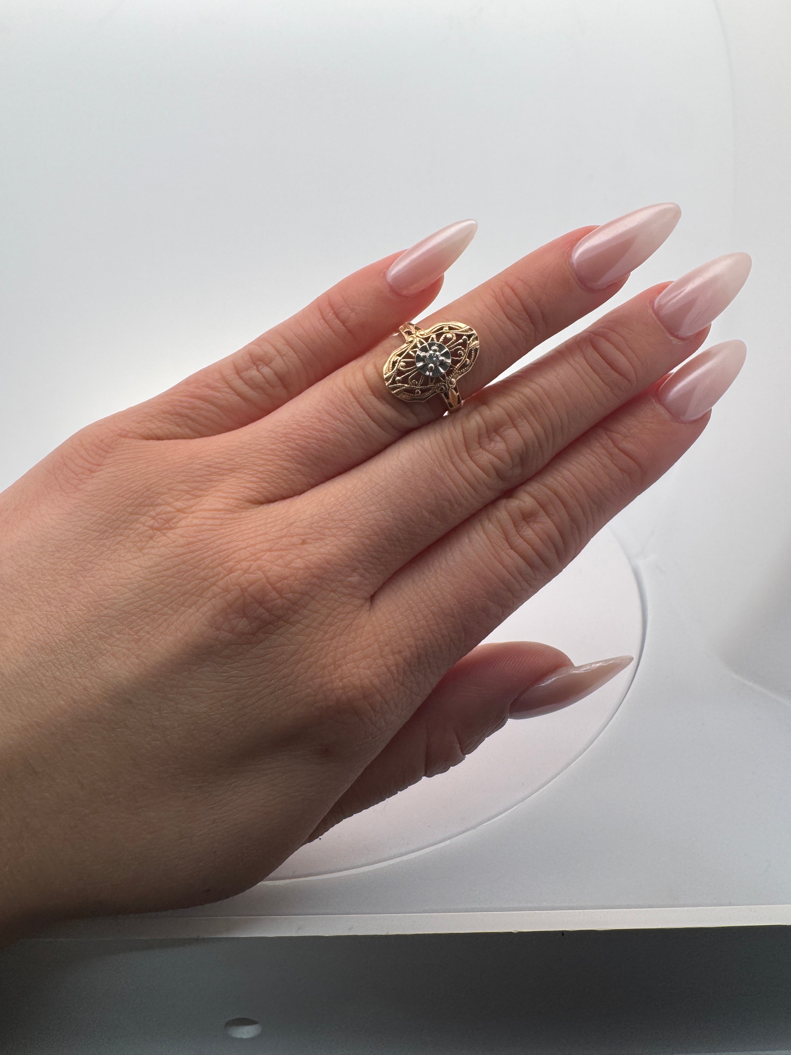 Golden Shield Ring Size 4.5 0833568