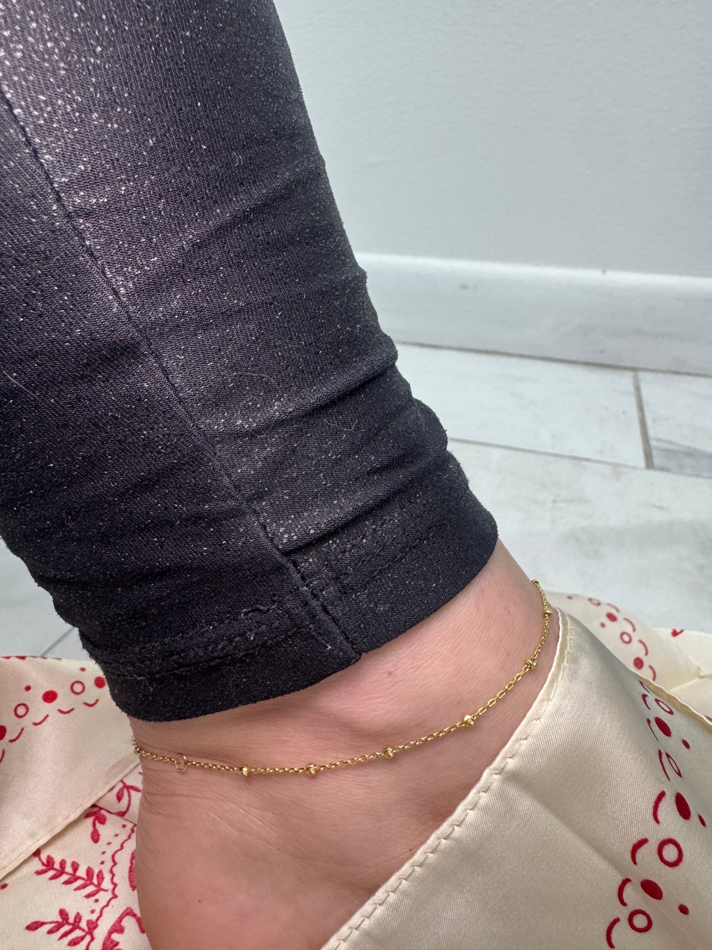 Beaded Mother Mary Anklet / Bracelet 0251396